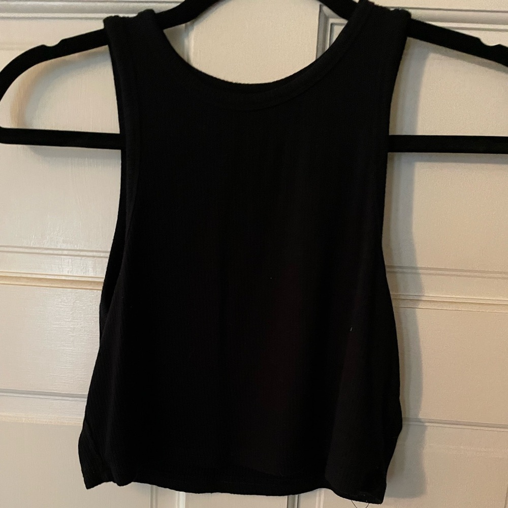 Ribbed cropped tank top